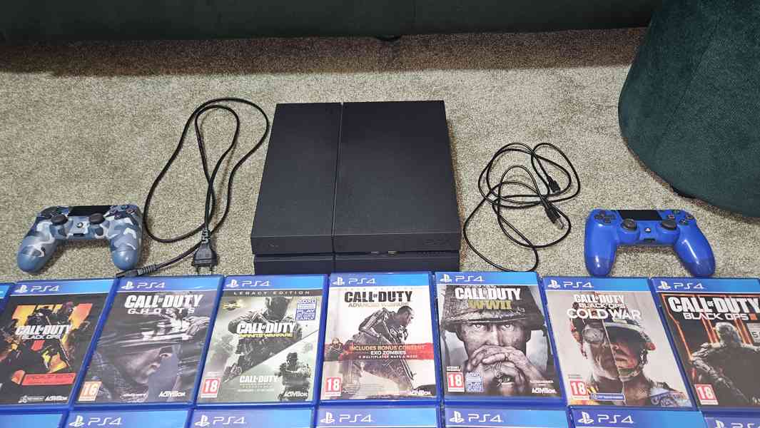 Playstation 4 pro 1TB + 38 her +2 ovladače.  - foto 4