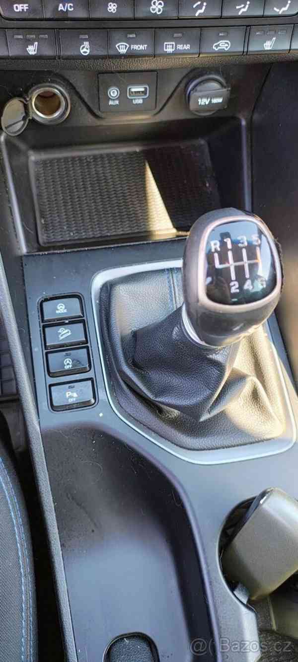 Hyundai Tucson 2,0   CRDi 136Kw 4x4 Style A/ T Prem - foto 6