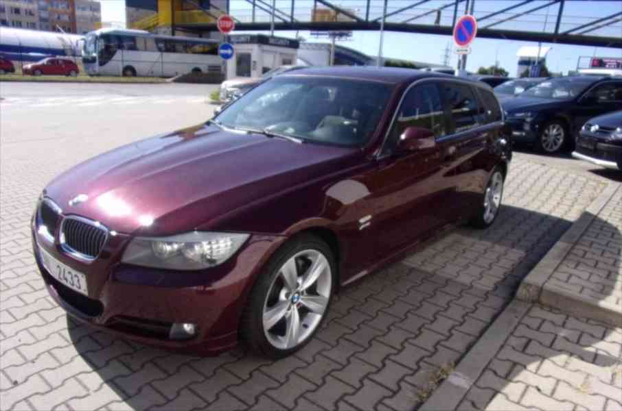BMW Řada 3 3,0   d 180kw Xdrive 2 MAJITEL - foto 3