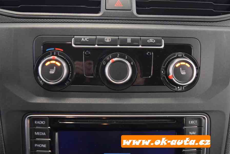 Volkswagen Caddy 2.0 TDI MAXI 4x4 DSG 5 MÍST 2020-DPH  - foto 22