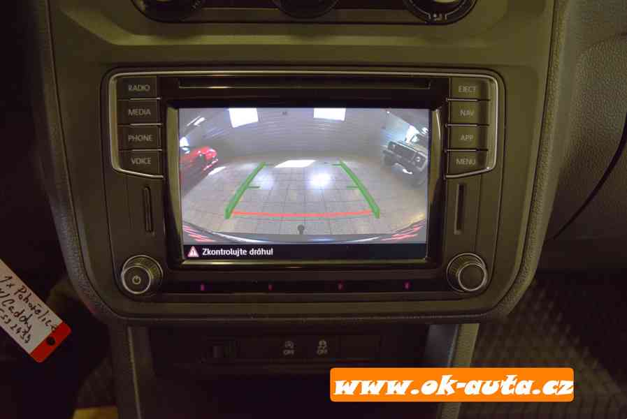 Volkswagen Caddy 2.0 TDI MAXI 4x4 DSG 5 MÍST 2020-DPH  - foto 20