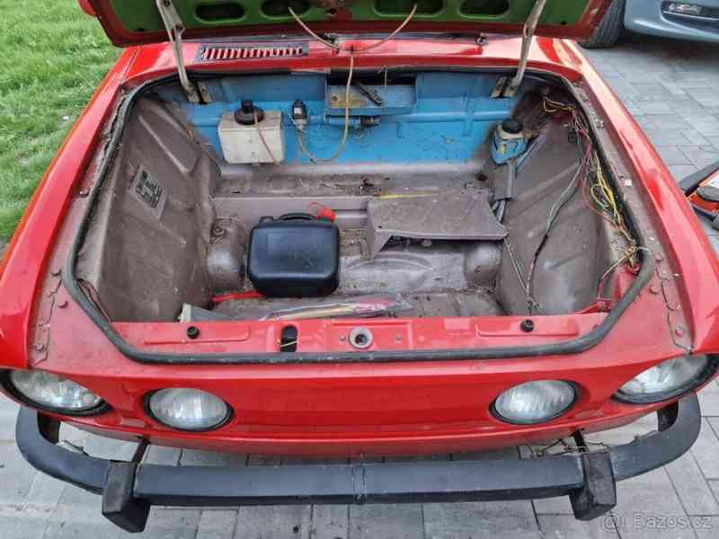 Škoda 110 - foto 15