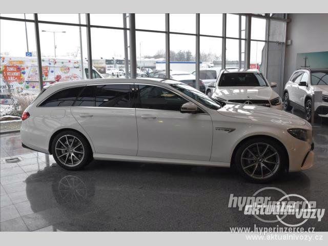 Mercedes-Benz Třídy E E 63 AMG 4MATIC+ kombi . 4.0, benzín, automat, r.v. 2019, navigace - foto 3