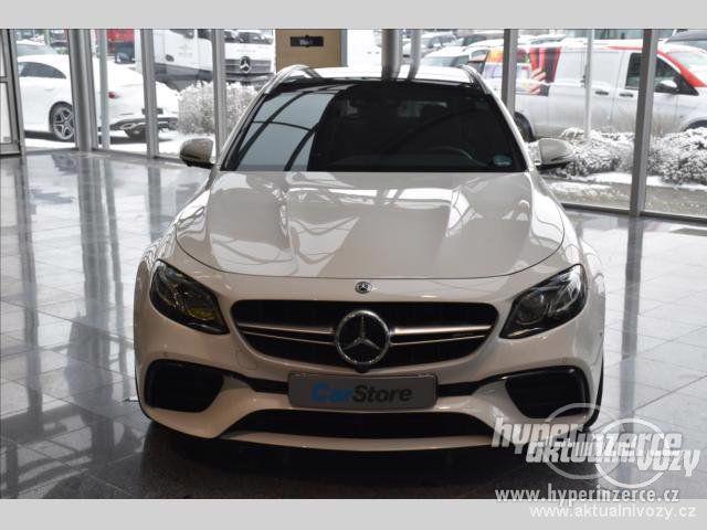 Mercedes-Benz Třídy E E 63 AMG 4MATIC+ kombi . 4.0, benzín, automat, r.v. 2019, navigace - foto 7