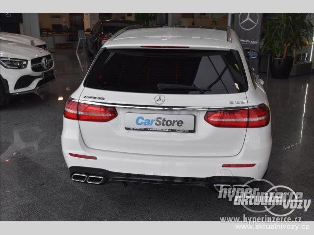 Mercedes-Benz Třídy E E 63 AMG 4MATIC+ kombi . 4.0, benzín, automat, r.v. 2019, navigace - foto 9