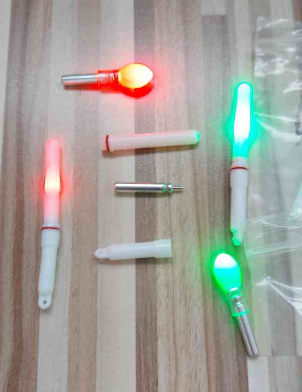 Feeder-origo LED zelené,črvené světýlka na špičku prutu. - foto 3
