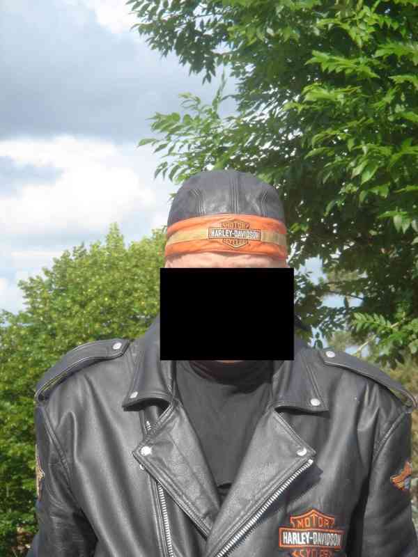 Motocykl kožený šátek - foto 2