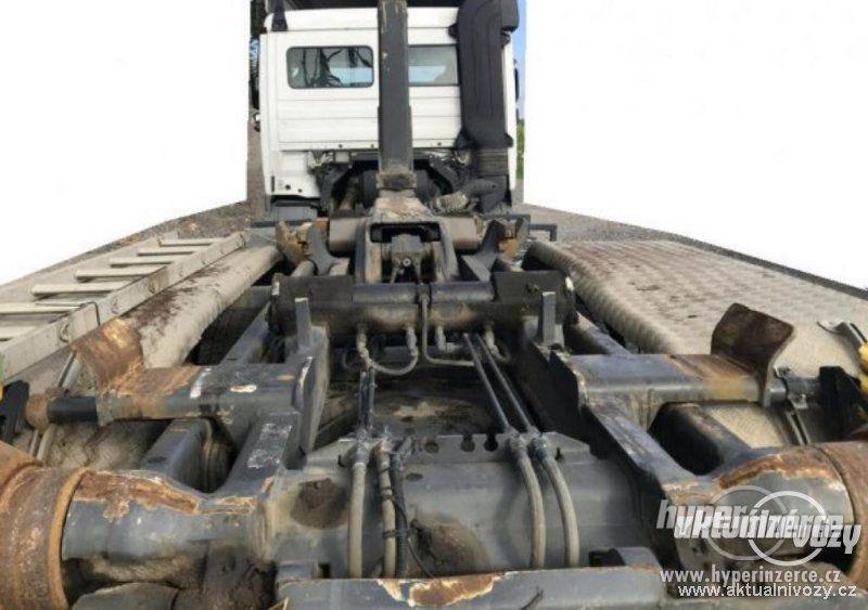 Mercedes-Benz 2544 hák 6x2 na 7m - foto 2