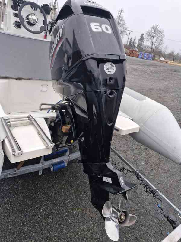 motorová loď ADVENTURE V-500 - foto 16