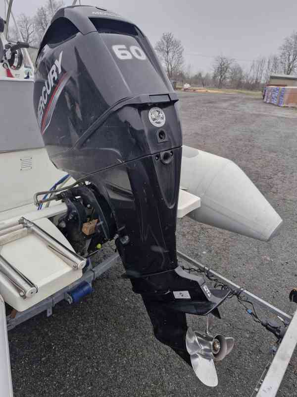 motorová loď ADVENTURE V-500 - foto 7