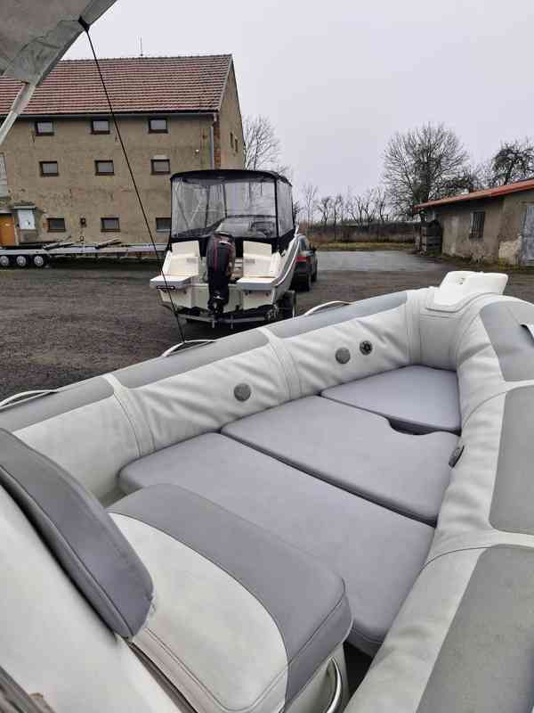 motorová loď ADVENTURE V-500 - foto 11