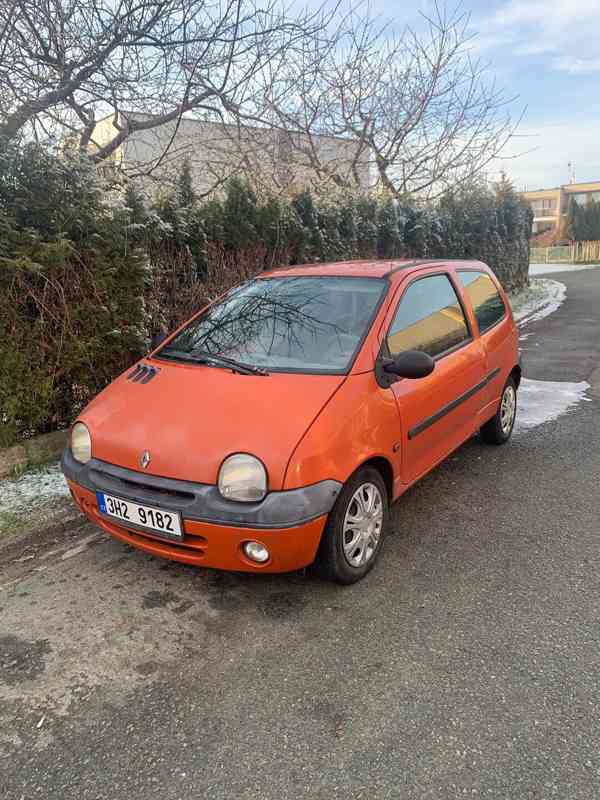 Renault Twingo 1,2 benzín 43kW hatchback najeto 187xxx - foto 1