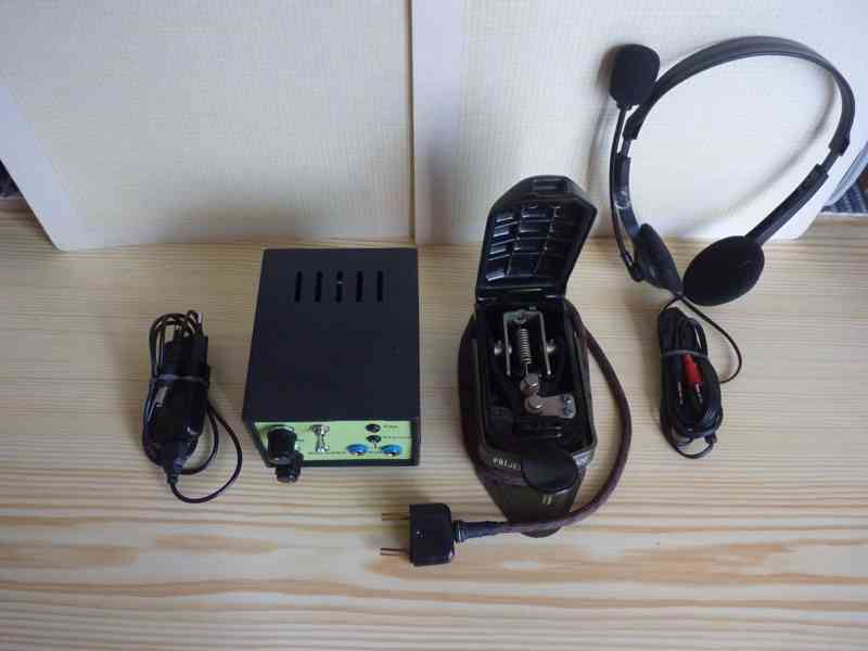 Telegrafní klíč + souprava radisty - foto 3