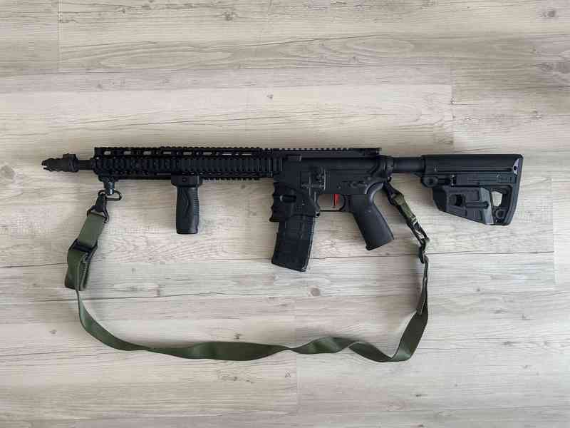 Airsoft E&L AR15 SPOMOD II Platinum - max upgrade - foto 2