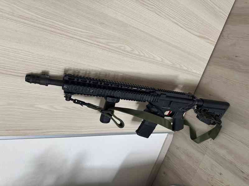 Airsoft E&L AR15 SPOMOD II Platinum - max upgrade - foto 3