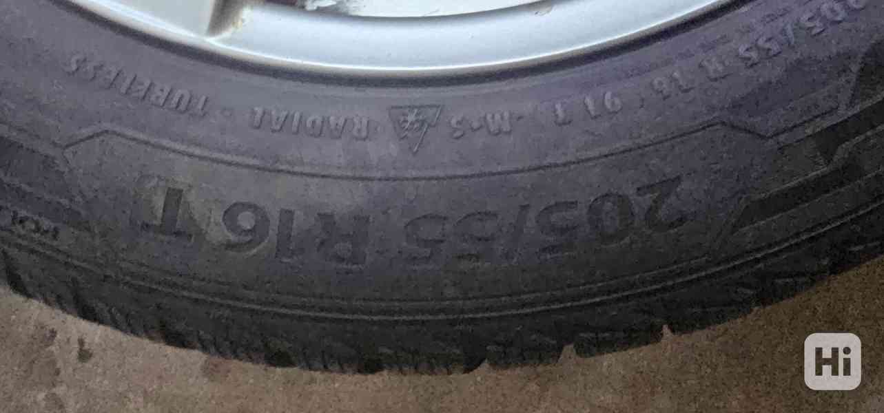 Zimní pneumatiky BARUM 205/55 R 16 T na alu discích  - foto 3