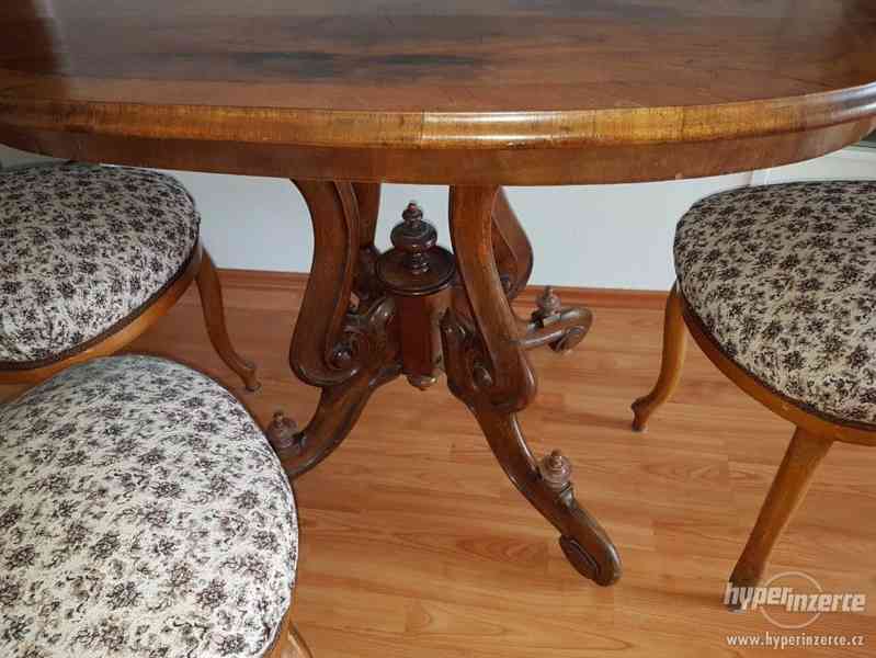 Prodám originální starožitný stůl a 3 židle - foto 3