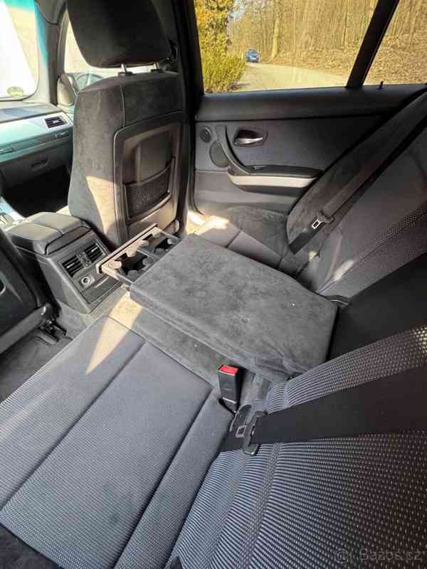 BMW Řada 3 2,5   e91 325i160Kw - foto 11