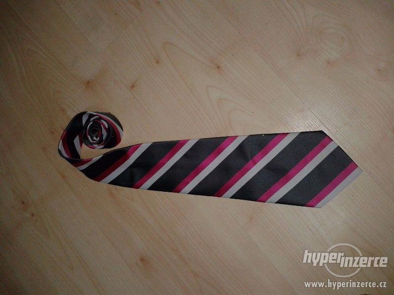 šedivo-růžová kravata - foto 1