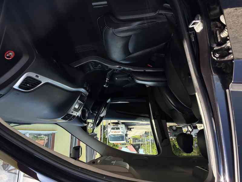 Fiat Freemont 2.0JTD 7-míst/Výhřev/Tempomat - foto 23