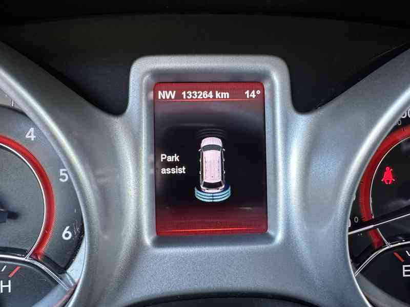 Fiat Freemont 2.0JTD 7-míst/Výhřev/Tempomat - foto 30