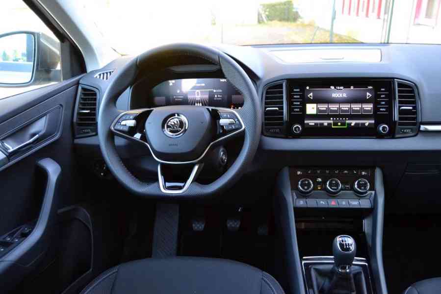 Škoda Karoq 1.5TSI 110kW Drive !!! NOVÝ VŮZ !!! - foto 7