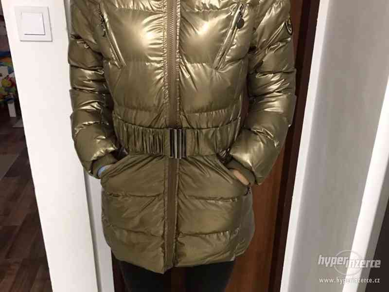 luxusní zlatá zimní dámská bunda v. 36-38 frac zn. FRIME - foto 1