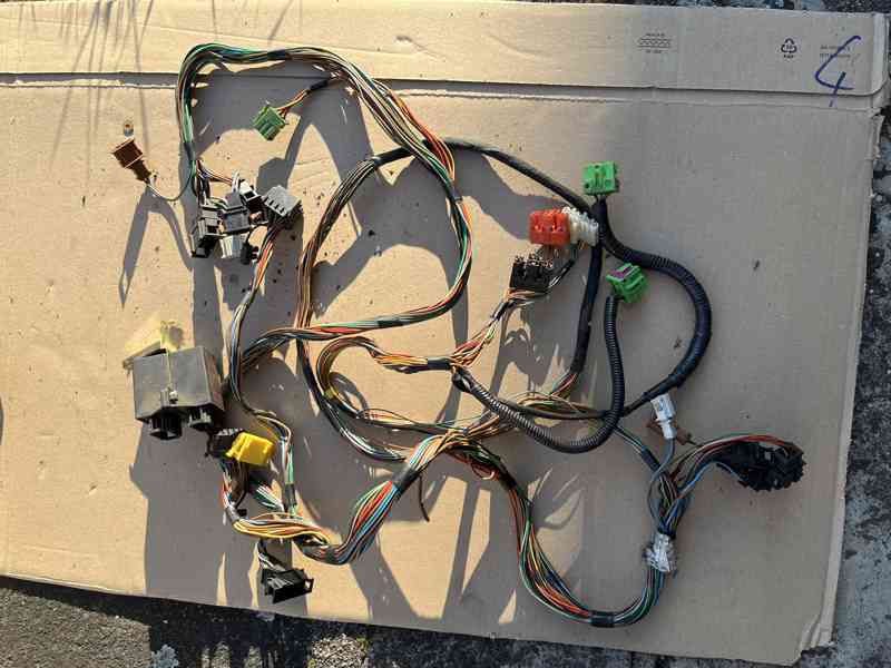 Sedadla ŠKODA FELICIA - vyhřívané GLX - foto 7