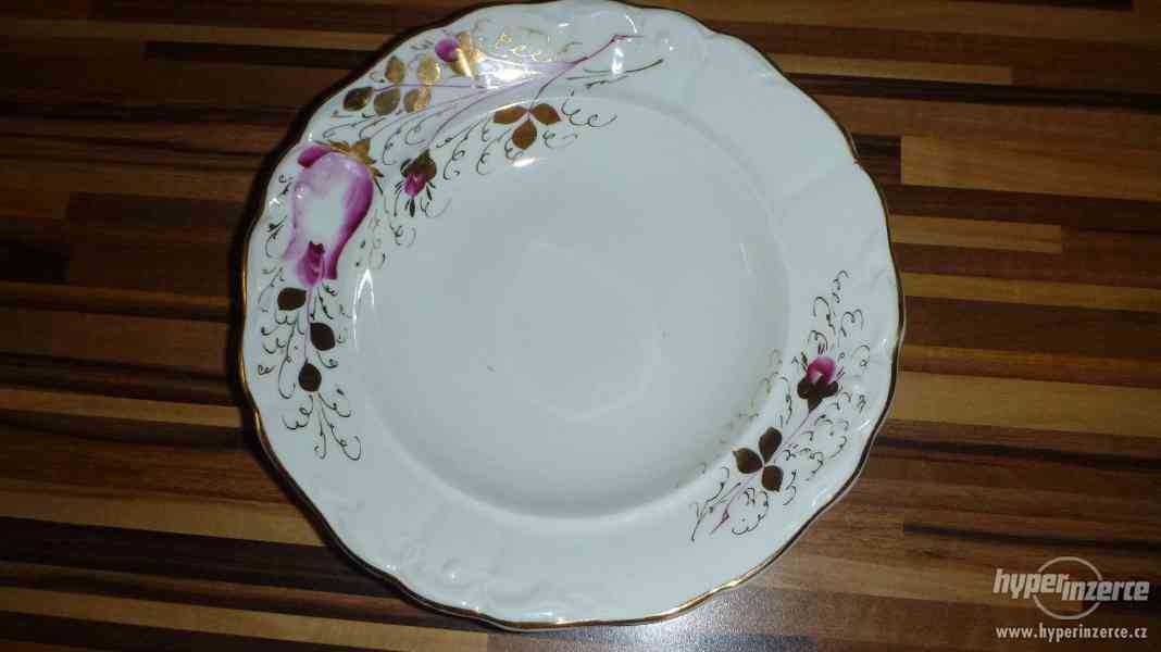 Porcelánový talíř - foto 1