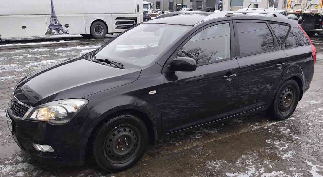 KIA Ceed SW 1,6 CVVT 92 kW - foto 2