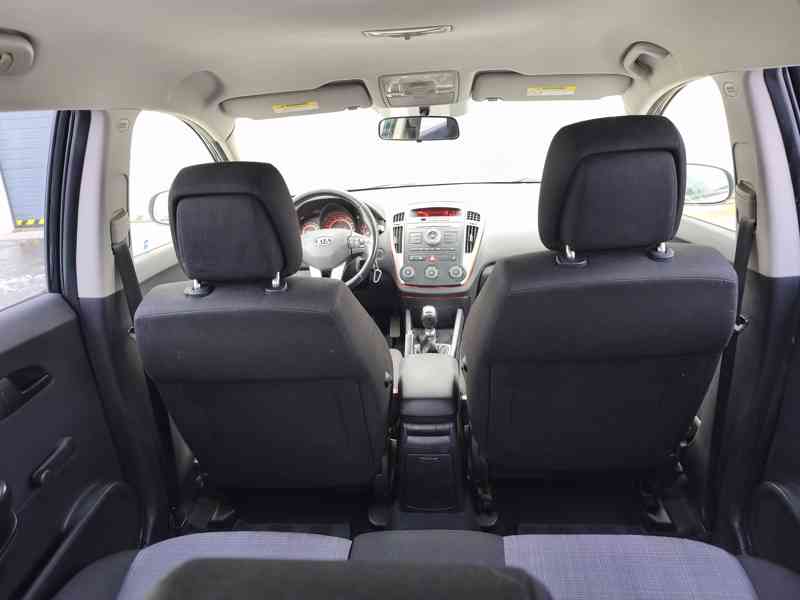 KIA Ceed SW 1,6 CVVT 92 kW - foto 5