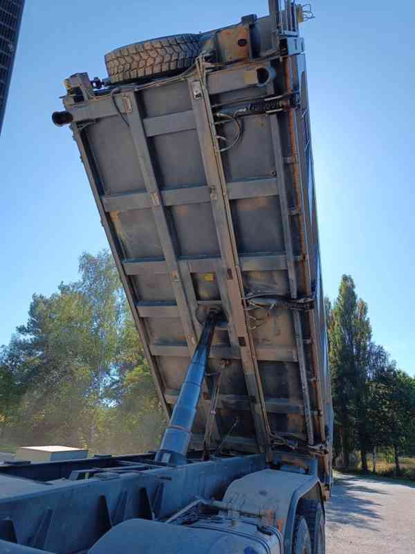 IVECO AD340X48Z HR OFF 8x4 sklápěč Pastore S3 - foto 8