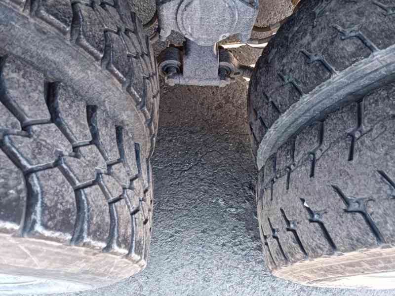 IVECO AD340X48Z HR OFF 8x4 sklápěč Pastore S3 - foto 21