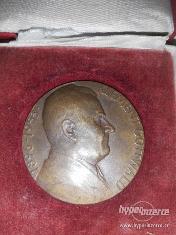 Plaketa - medaile - KLEMENT GOTTWALD 1896 - 1953 - foto 2