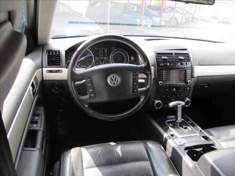 Volkswagen Touareg 3,0 TDI V6 Tiptronic TAŽNÉ ZAŘÍZENÍ - foto 5