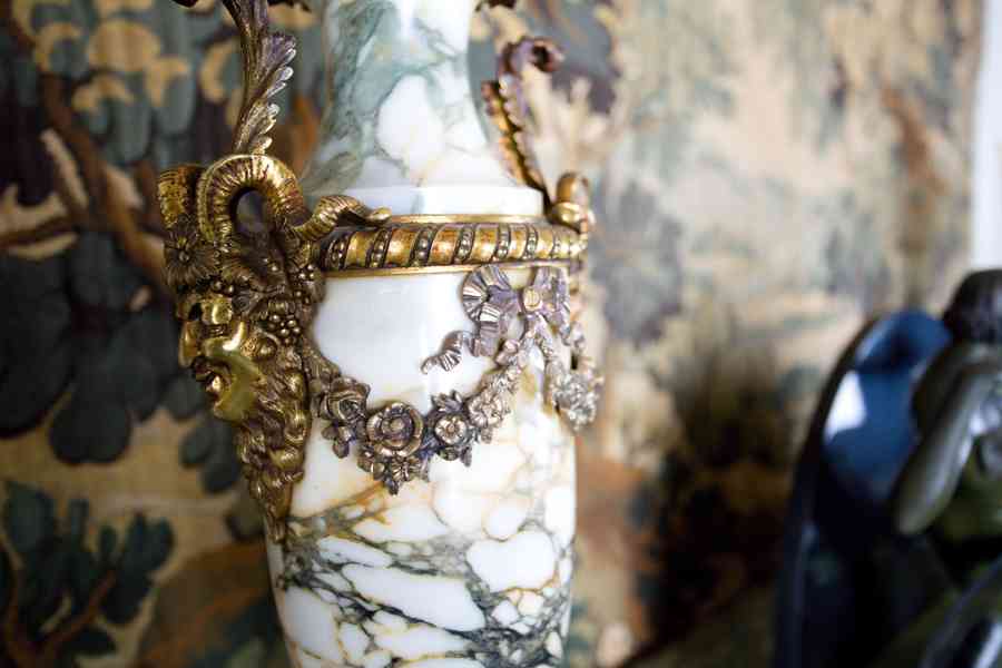Cassolette vázy. Mramor a zlacený bronz V 62cm - foto 3