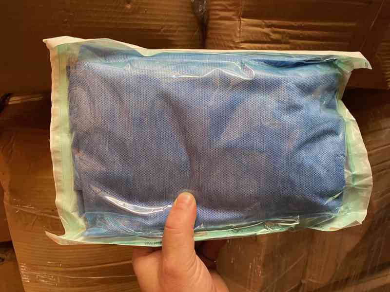 Zdravotnický ochranný materiál 12 palet - foto 4