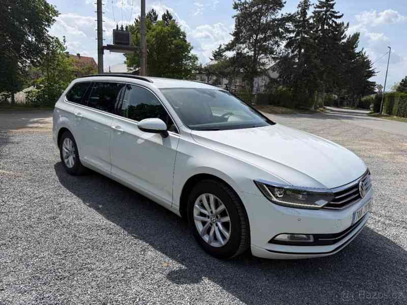 Volkswagen Passat Variant 1,6   TDI - foto 6