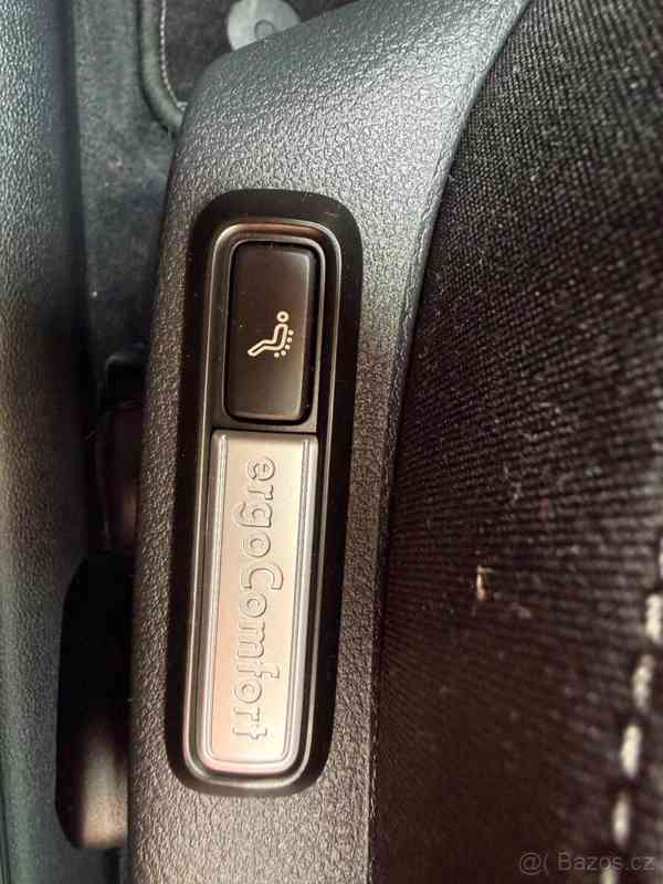 Volkswagen Passat Variant 1,6   TDI - foto 12