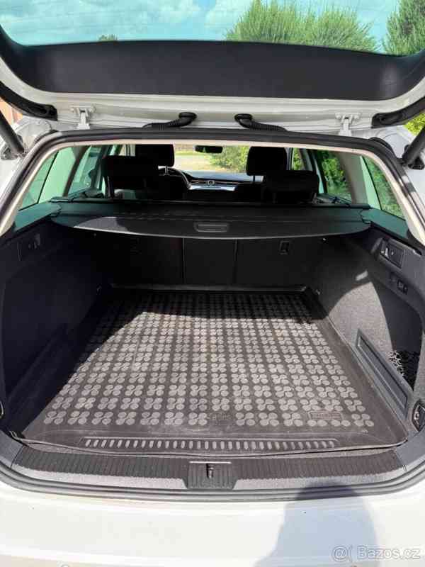 Volkswagen Passat Variant 1,6   TDI - foto 9