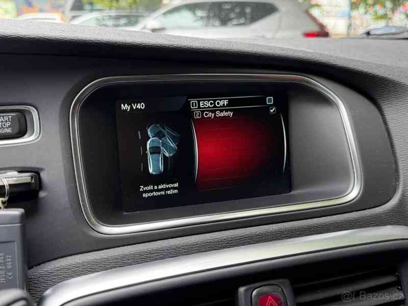 Volvo V40 2,0   T5 AWD Polestar 186 kW, automa - foto 13