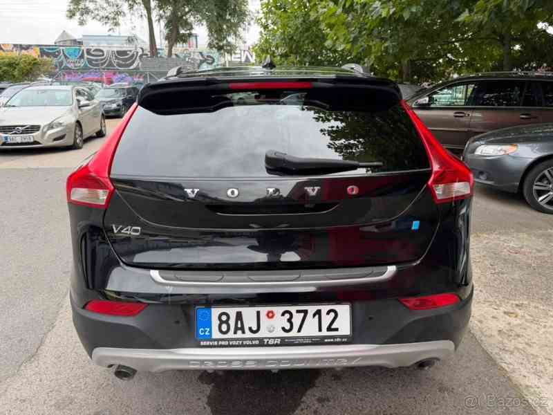 Volvo V40 2,0   T5 AWD Polestar 186 kW, automa - foto 14
