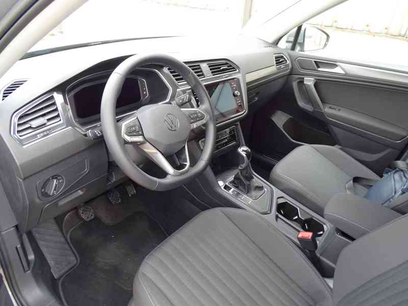 Volkswagen Tiguan Allspace 1,5TSI 110kW, 2023 - foto 9