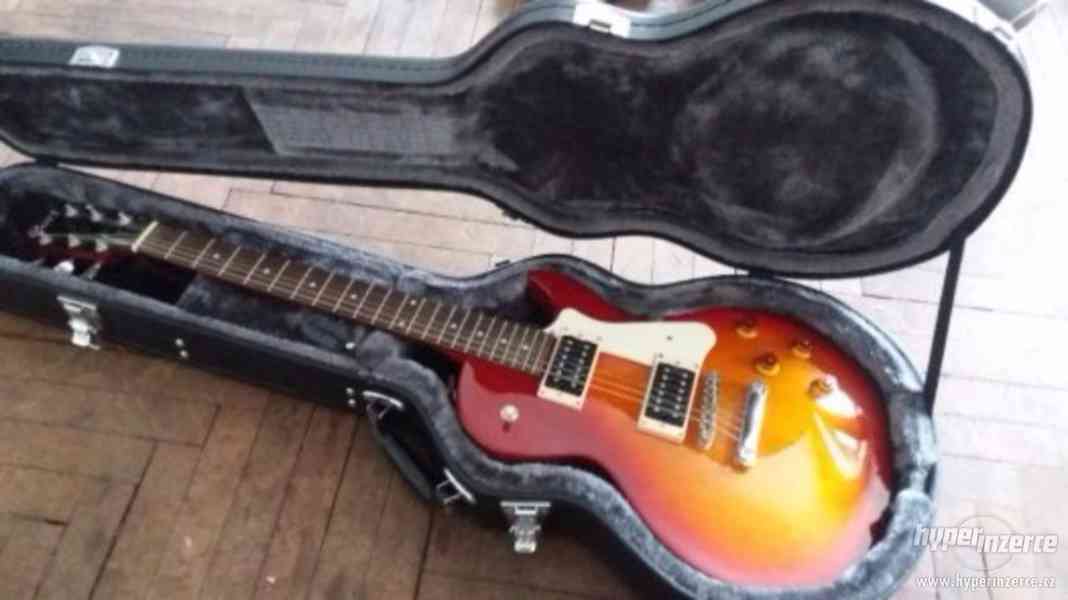 Elektrická kytara Cort + kombo + tvrdý obal na kytaru - foto 1