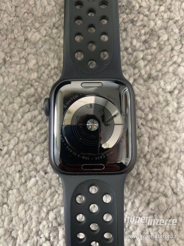 Apple Watch 4 Nike + 44mm - foto 3