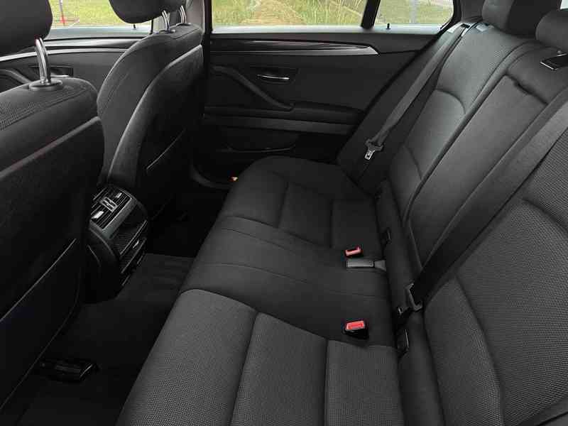 BMW 520D 135kW, combi, r.v. 2014 po FACELIFTU, ODPOČET DPH! - foto 12