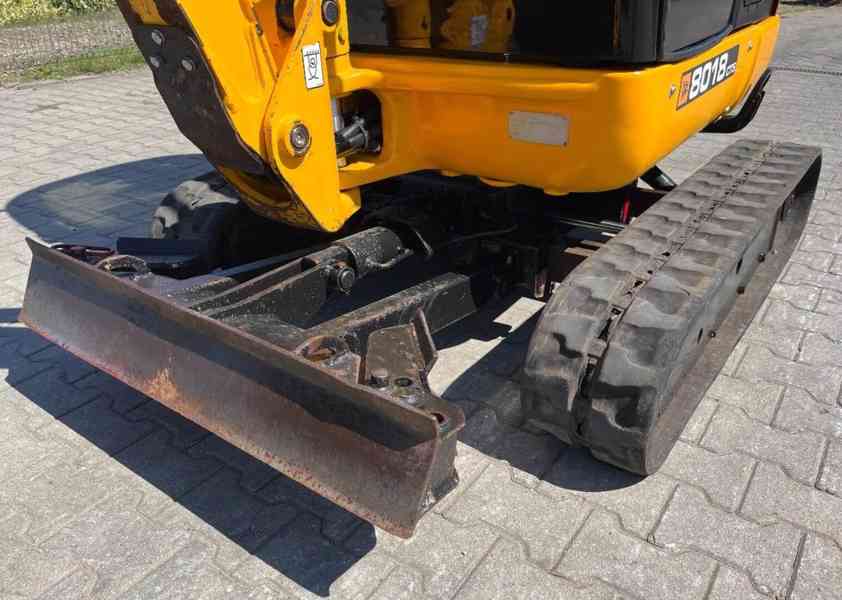 Mini rýpadlo JCB 8018 - foto 6