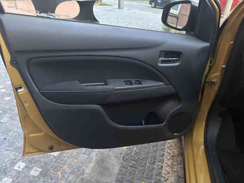 Mitsubishi Space Star - foto 10