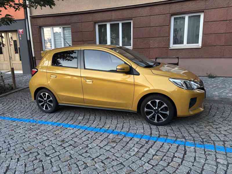 Mitsubishi Space Star - foto 2