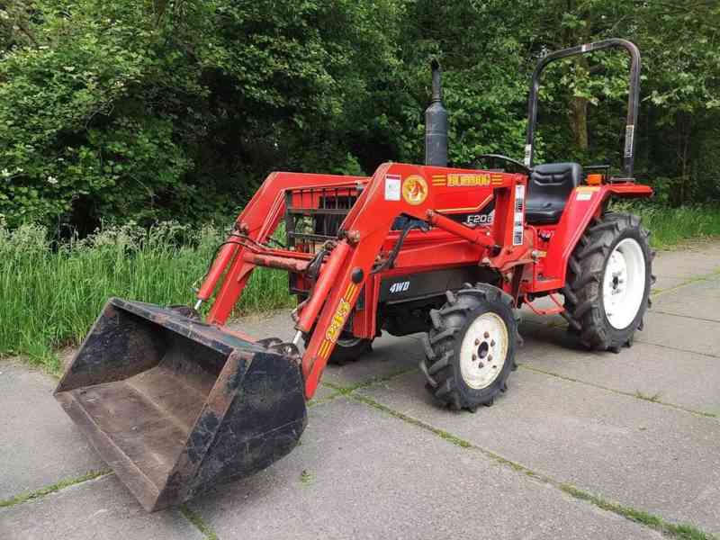 Traktor Yanmar F20D - foto 6